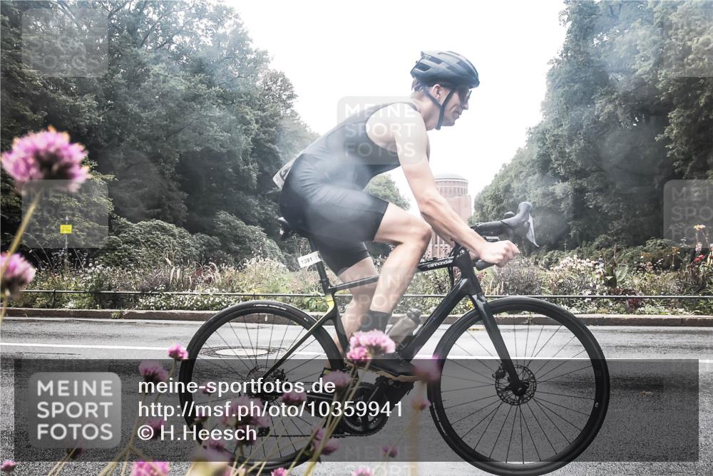 13.09.2026 - Stadtparktriathlon H.Heesch http://msf.ph/oto/10359941 13.09.2026 13:30:06 Radfahren 1378, 1391, 1413, 1447 meine-sportfotos.de