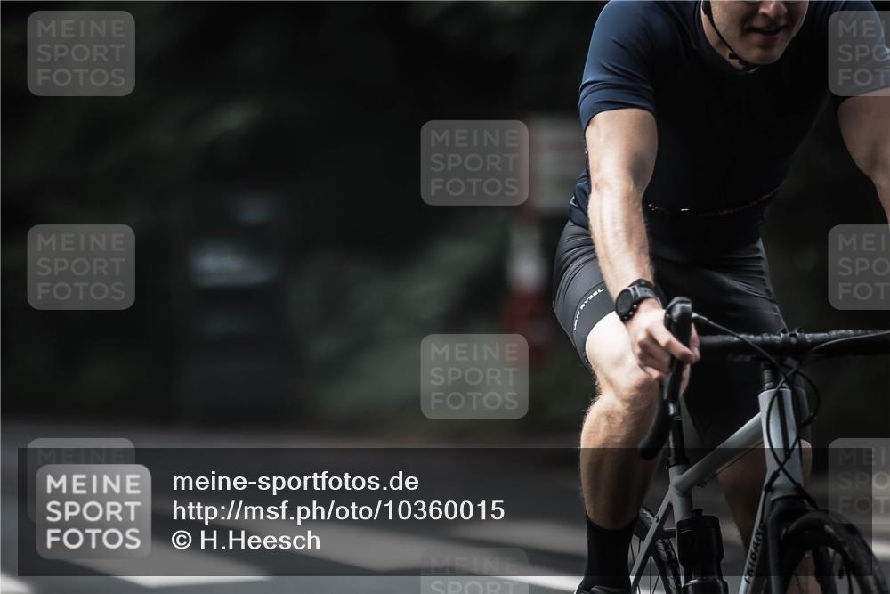 13.09.2026 - Stadtparktriathlon H.Heesch http://msf.ph/oto/10360015 13.09.2026 11:14:35 Radfahren 467, 559, 611, 632, 646, 656 meine-sportfotos.de