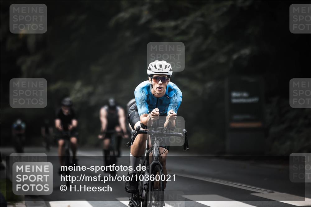 13.09.2026 - Stadtparktriathlon H.Heesch http://msf.ph/oto/10360021 13.09.2026 11:14:39 Radfahren 467, 476, 611, 622, 632, 646, 656 meine-sportfotos.de