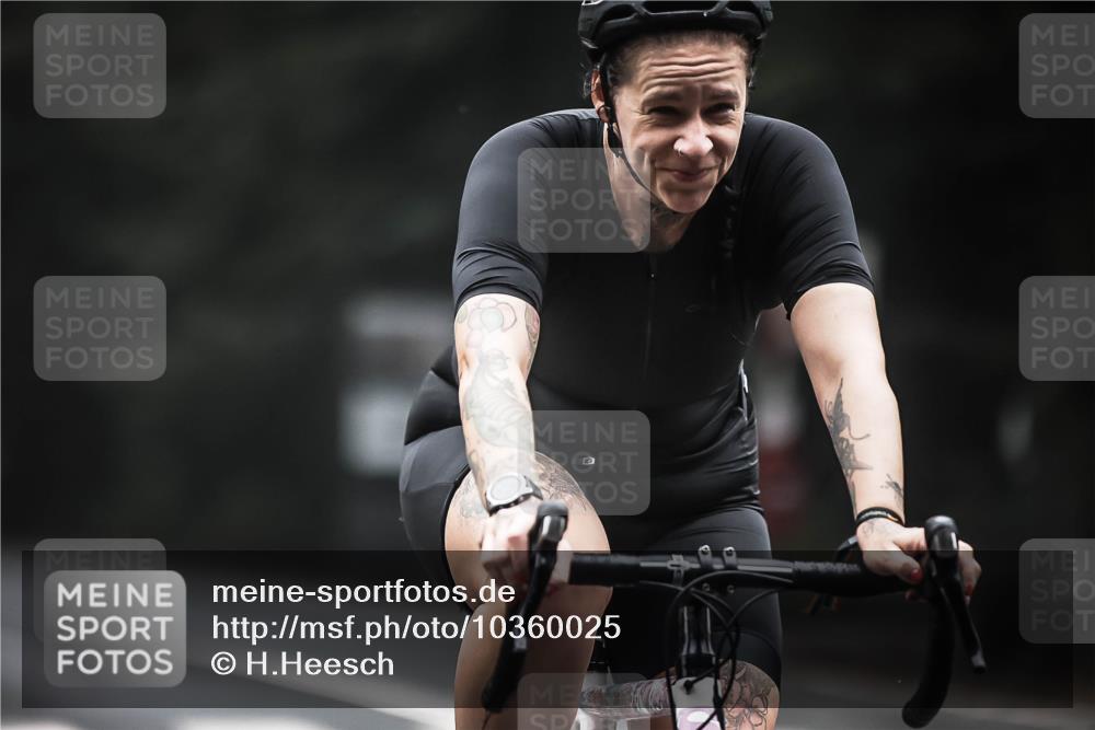 13.09.2026 - Stadtparktriathlon H.Heesch http://msf.ph/oto/10360025 13.09.2026 09:59:00 Radfahren 217, 220, 292 meine-sportfotos.de