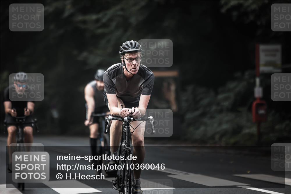 13.09.2026 - Stadtparktriathlon H.Heesch http://msf.ph/oto/10360046 13.09.2026 11:14:40 Radfahren 476, 611, 622, 632, 646, 656 meine-sportfotos.de