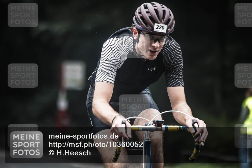 13.09.2026 - Stadtparktriathlon H.Heesch http://msf.ph/oto/10360052 13.09.2026 09:59:06 Radfahren 220, 234, 293, 339 meine-sportfotos.de