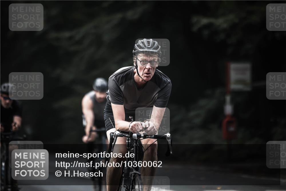 13.09.2026 - Stadtparktriathlon H.Heesch http://msf.ph/oto/10360062 13.09.2026 11:14:40 Radfahren 476, 611, 622, 632, 646, 656 meine-sportfotos.de