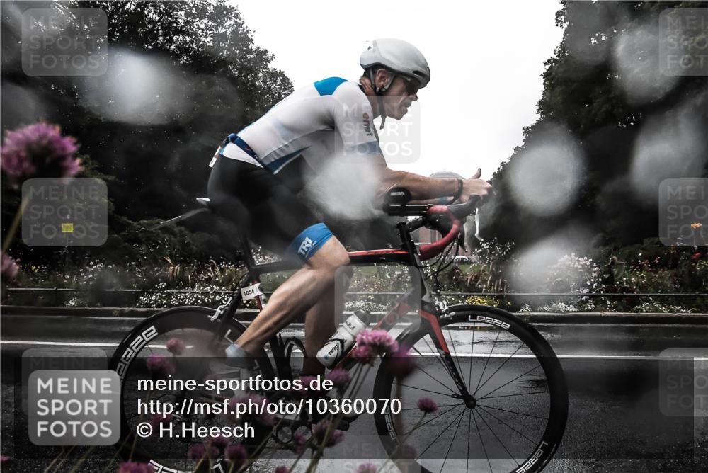 13.09.2026 - Stadtparktriathlon H.Heesch http://msf.ph/oto/10360070 13.09.2026 12:07:19 Radfahren 971, 975, 1055 meine-sportfotos.de