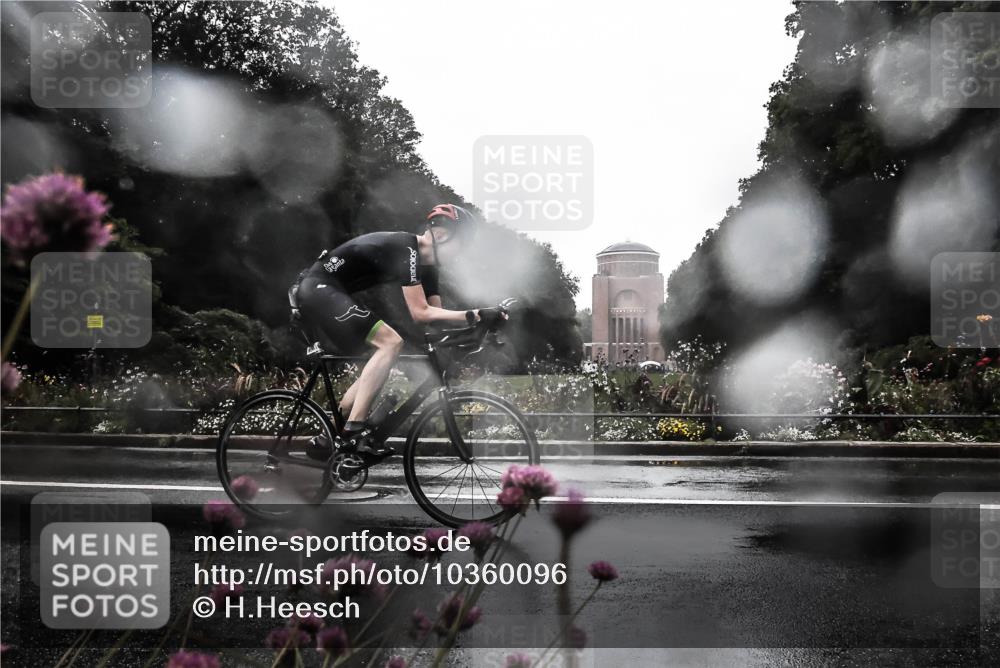 13.09.2026 - Stadtparktriathlon H.Heesch http://msf.ph/oto/10360096 13.09.2026 12:07:30 Radfahren 838, 917, 978, 1011, 1031 meine-sportfotos.de
