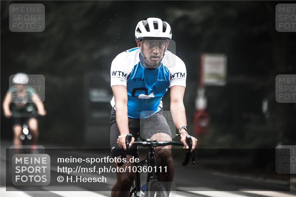13.09.2026 - Stadtparktriathlon H.Heesch http://msf.ph/oto/10360111 13.09.2026 09:59:12 Radfahren 234, 277, 293, 295, 339, 344 meine-sportfotos.de