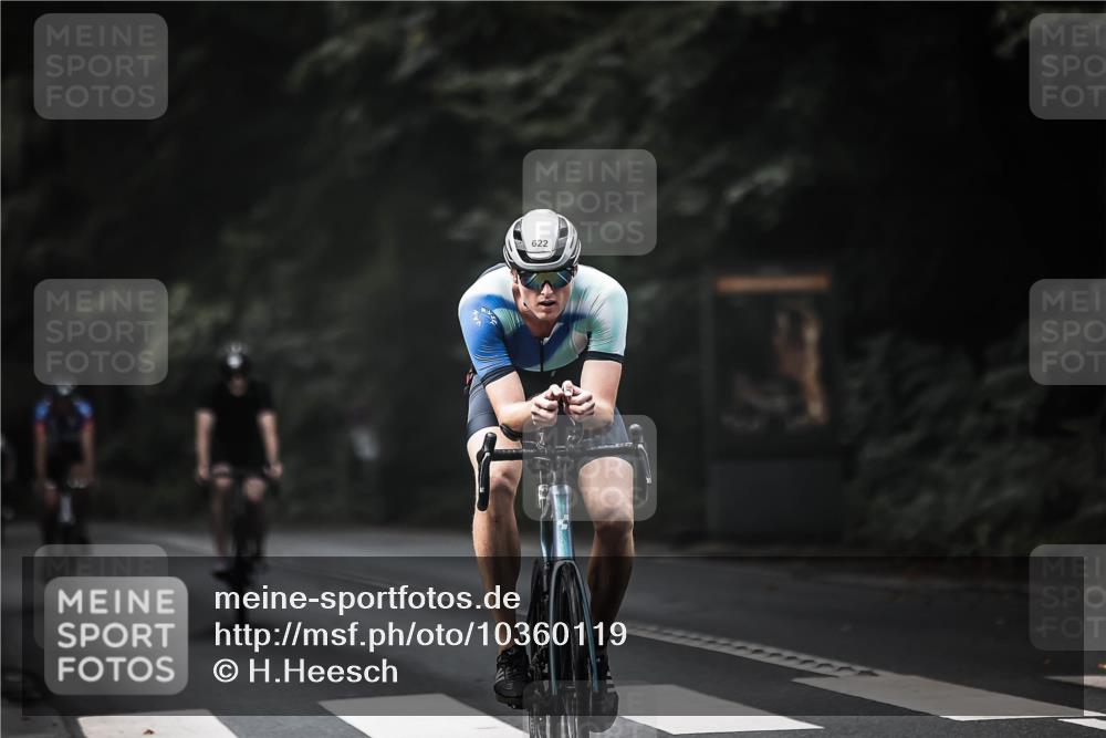 13.09.2026 - Stadtparktriathlon H.Heesch http://msf.ph/oto/10360119 13.09.2026 11:14:45 Radfahren 476, 599, 611, 622, 634, 646, 656 meine-sportfotos.de