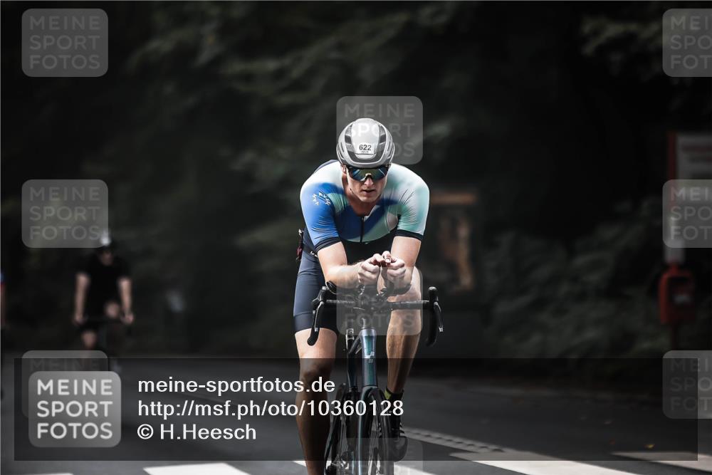 13.09.2026 - Stadtparktriathlon H.Heesch http://msf.ph/oto/10360128 13.09.2026 11:14:45 Radfahren 476, 599, 611, 622, 634, 646, 656 meine-sportfotos.de