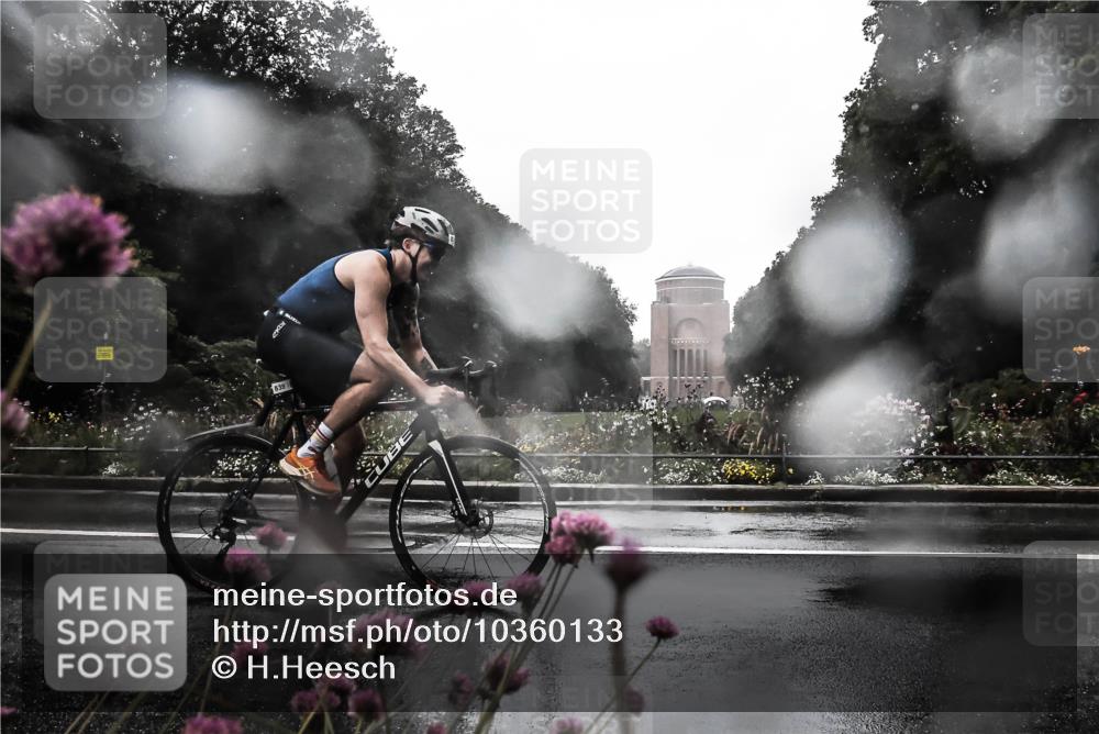 13.09.2026 - Stadtparktriathlon H.Heesch http://msf.ph/oto/10360133 13.09.2026 12:07:41 Radfahren 839, 960, 983, 1026 meine-sportfotos.de