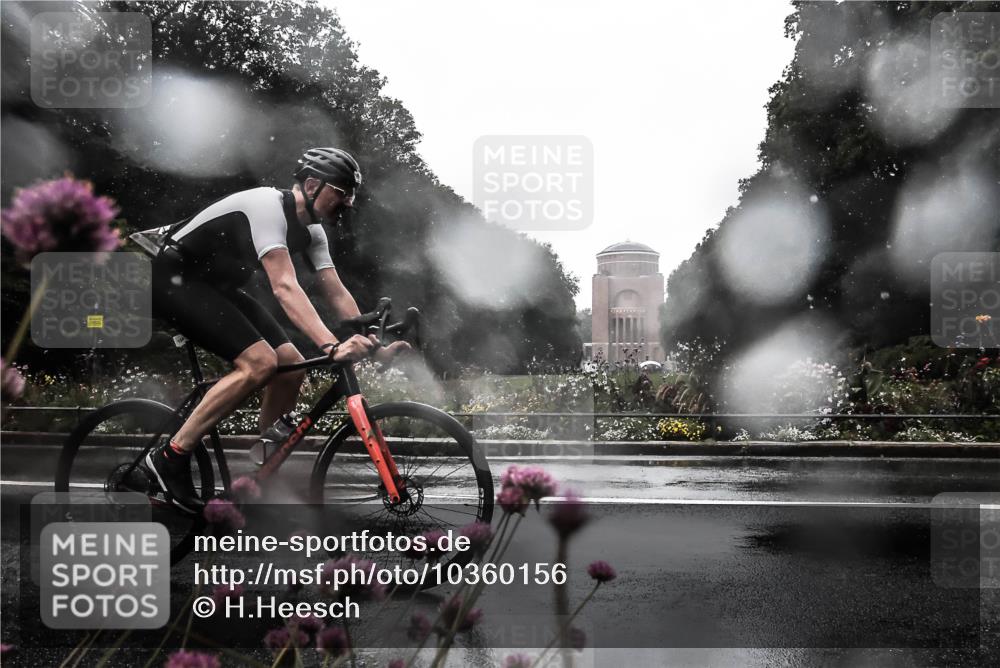 13.09.2026 - Stadtparktriathlon H.Heesch http://msf.ph/oto/10360156 13.09.2026 12:07:53 Radfahren 870, 878, 1017, 1021, 1040 meine-sportfotos.de