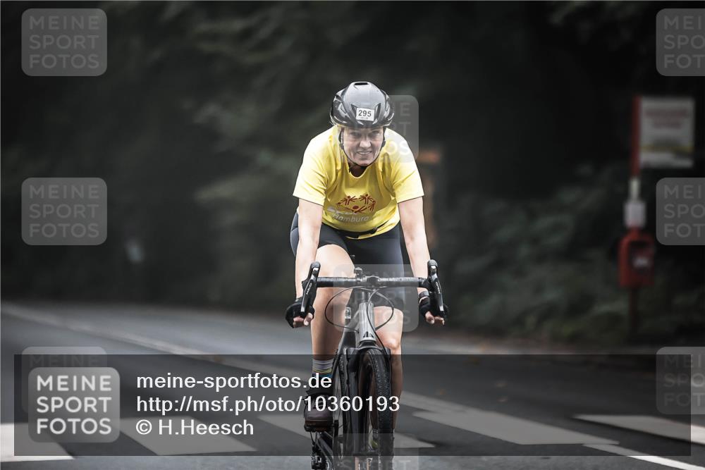 13.09.2026 - Stadtparktriathlon H.Heesch http://msf.ph/oto/10360193 13.09.2026 09:59:18 Radfahren 227, 277, 295, 344 meine-sportfotos.de