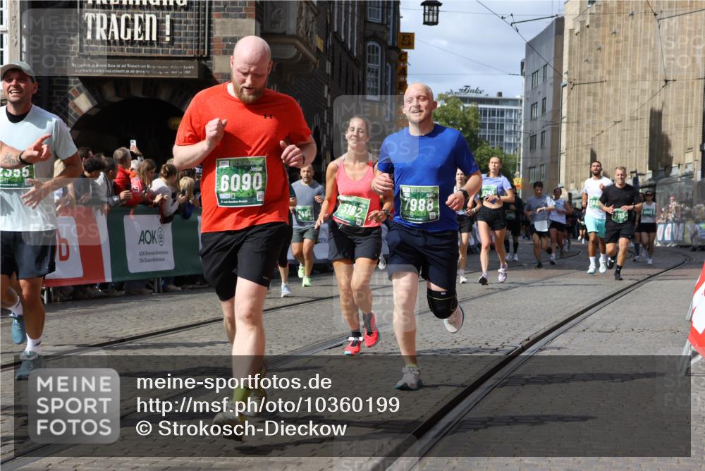 13.09.2026 - 21. swb-Marathon Bremen Strokosch-Dieckow http://msf.ph/oto/10360199 13.09.2026 13:34:06 Ziel 930, 2405, 2727, 2872, 2960, 3201, 3761, 4490, 4554, 4658, 4874, 5063, 5156, 5513, 5587, 6508, 6538, 6808, 7126, 7354, 7633, 7652, 7832, 8512, 9068, 9128, 9342, 9344, 9390, 911, 1364, 2355, 2464, 3068, 3162, 3214, 3632, 3636, 4112, 5147, 5265, 5489, 5768, 6350, 6405, 7113, 7696, 7897, 8870, 9094, 9100, 9402, 9905, 10058 meine-sportfotos.de