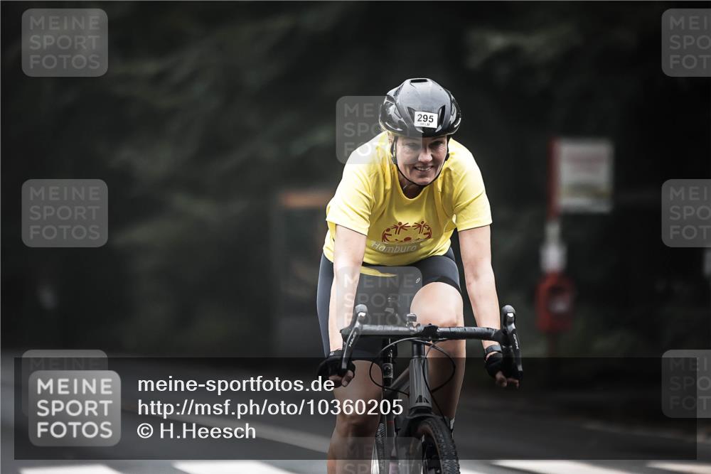 13.09.2026 - Stadtparktriathlon H.Heesch http://msf.ph/oto/10360205 13.09.2026 09:59:19 Radfahren 227, 277, 279, 295, 344 meine-sportfotos.de