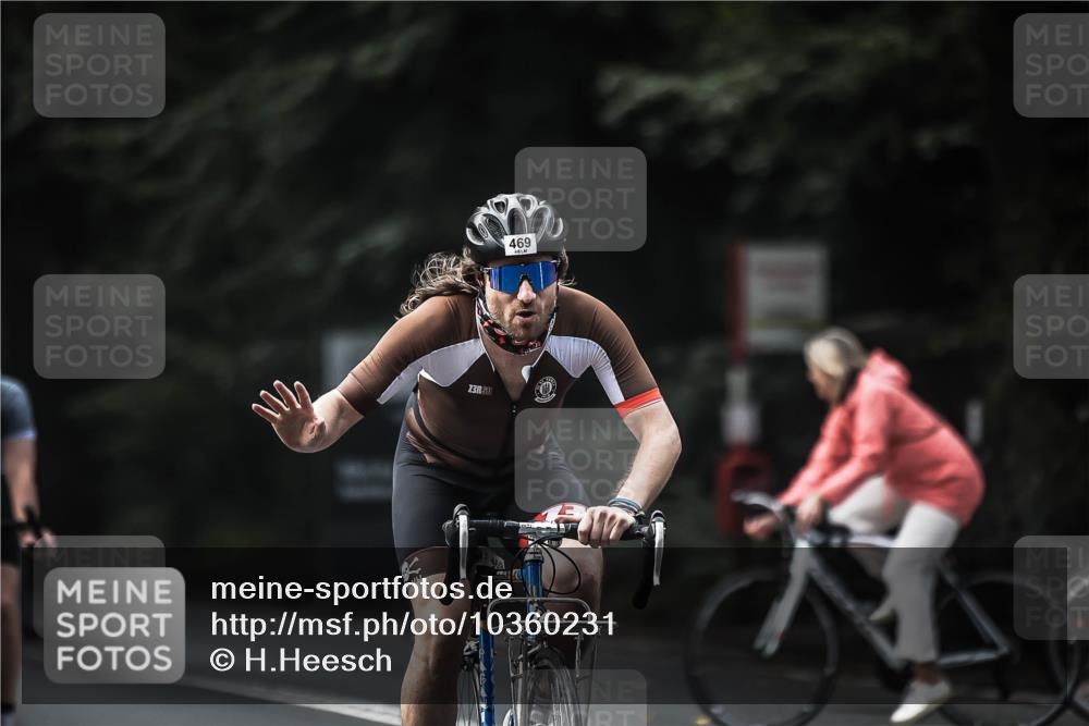 13.09.2026 - Stadtparktriathlon H.Heesch http://msf.ph/oto/10360231 13.09.2026 11:14:53 Radfahren 469, 599, 634, 699 meine-sportfotos.de