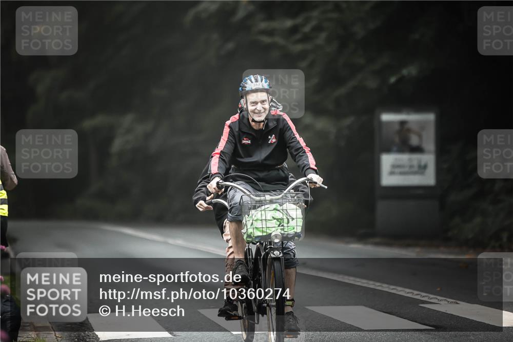 13.09.2026 - Stadtparktriathlon H.Heesch http://msf.ph/oto/10360274 13.09.2026 09:59:28 Radfahren 227, 279, 342 meine-sportfotos.de