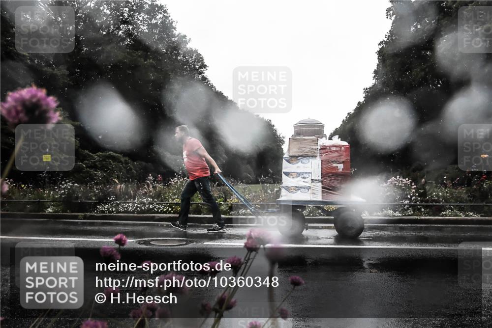 13.09.2026 - Stadtparktriathlon H.Heesch http://msf.ph/oto/10360348 13.09.2026 12:09:29 Radfahren 841, 935, 1039 meine-sportfotos.de