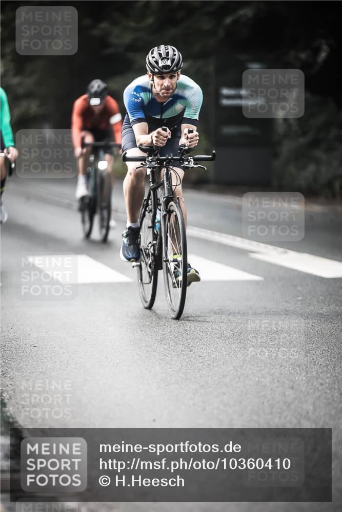 13.09.2026 - Stadtparktriathlon H.Heesch http://msf.ph/oto/10360410 13.09.2026 11:15:30 Radfahren 478, 677, 707 meine-sportfotos.de