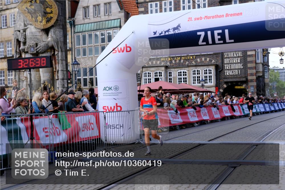 13.09.2026 - 21. swb-Marathon Bremen Tim E. http://msf.ph/oto/10360419 13.09.2026 12:57:27 Ziel 365, 573, 850, 3368, 5912 meine-sportfotos.de