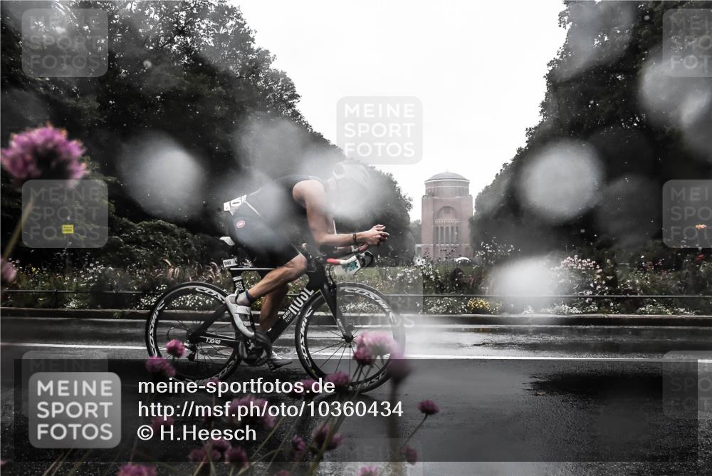 13.09.2026 - Stadtparktriathlon H.Heesch http://msf.ph/oto/10360434 13.09.2026 12:09:55 Radfahren 871, 952, 990, 995 meine-sportfotos.de