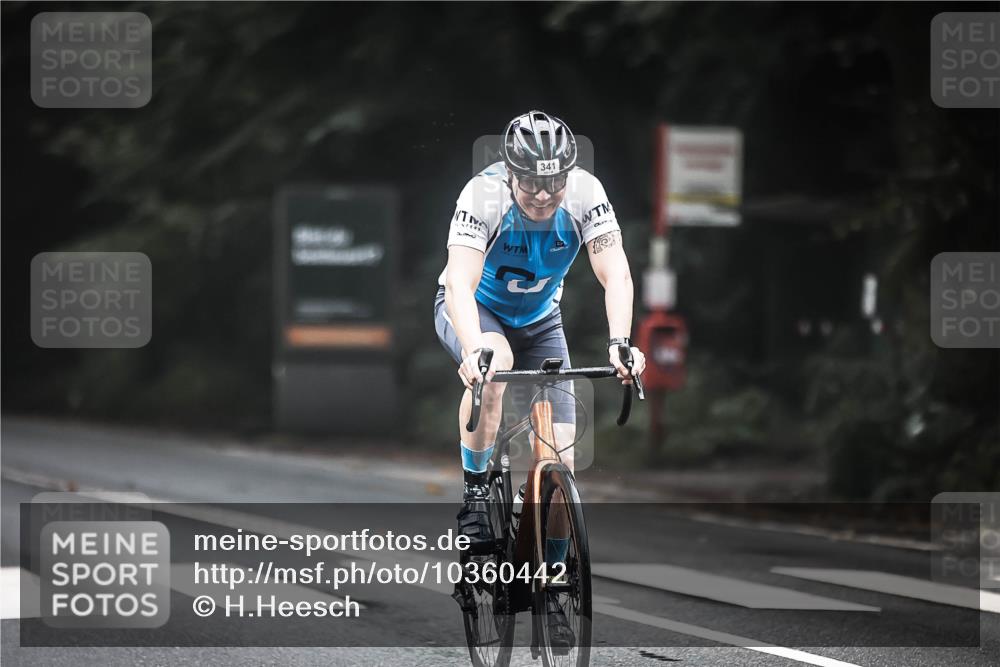 13.09.2026 - Stadtparktriathlon H.Heesch http://msf.ph/oto/10360442 13.09.2026 10:00:08 Radfahren 341 meine-sportfotos.de