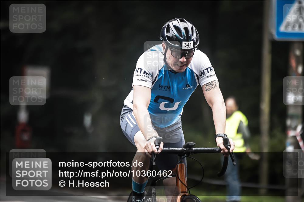 13.09.2026 - Stadtparktriathlon H.Heesch http://msf.ph/oto/10360462 13.09.2026 10:00:09 Radfahren 341 meine-sportfotos.de