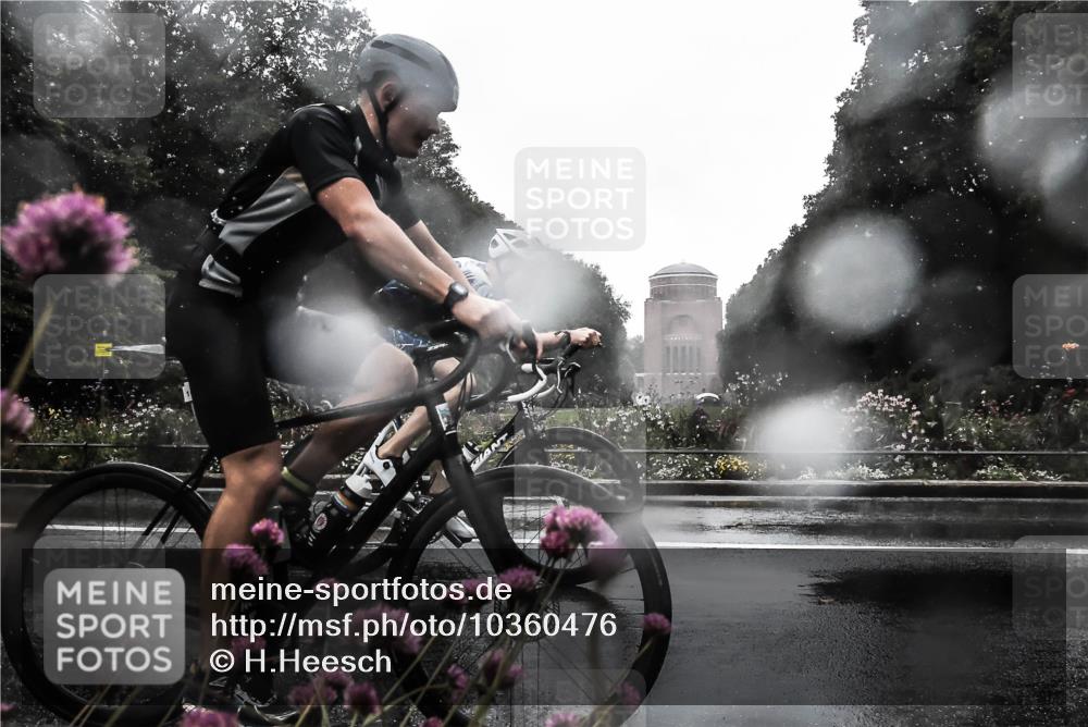 13.09.2026 - Stadtparktriathlon H.Heesch http://msf.ph/oto/10360476 13.09.2026 12:10:10 Radfahren 925, 1001, 1016, 1044 meine-sportfotos.de