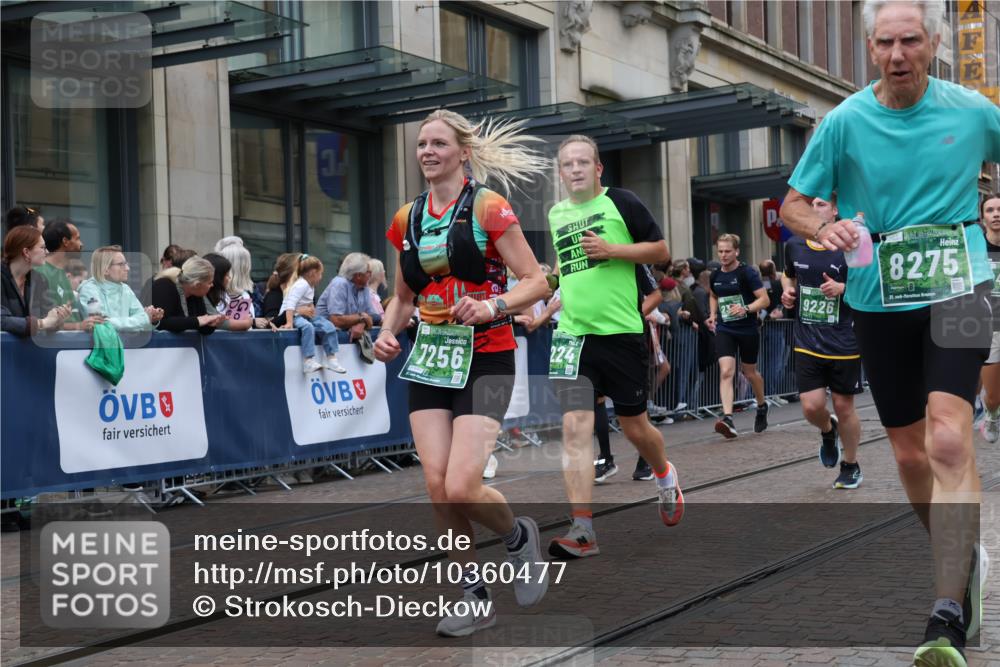 13.09.2026 - 21. swb-Marathon Bremen Strokosch-Dieckow http://msf.ph/oto/10360477 13.09.2026 13:35:48 Ziel 563, 1072, 1867, 2339, 2565, 2931, 2949, 3026, 3056, 3224, 3291, 3454, 3489, 4016, 4989, 5026, 5157, 5259, 5276, 5800, 5816, 6159, 6642, 6778, 6874, 6982, 7036, 7043, 7256, 7379, 7385, 7804, 7865, 8145, 8227, 8275, 8488, 8511, 8731, 8941, 9026, 9076, 9226, 9243, 9497, 9564, 13179, 13238, 156, 318, 532, 607, 2041, 2318, 2356, 3055, 3087, 3226, 3485, 3704, 3780, 3857, 4048, 4326, 5071, 5157, 5308, 5381, 5467, 5468, 5584, 5586, 5661, 6465, 6466, 6644 meine-sportfotos.de