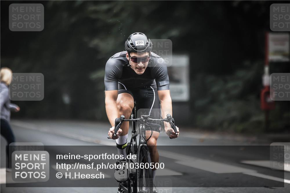13.09.2026 - Stadtparktriathlon H.Heesch http://msf.ph/oto/10360500 13.09.2026 10:00:27 Radfahren 290 meine-sportfotos.de