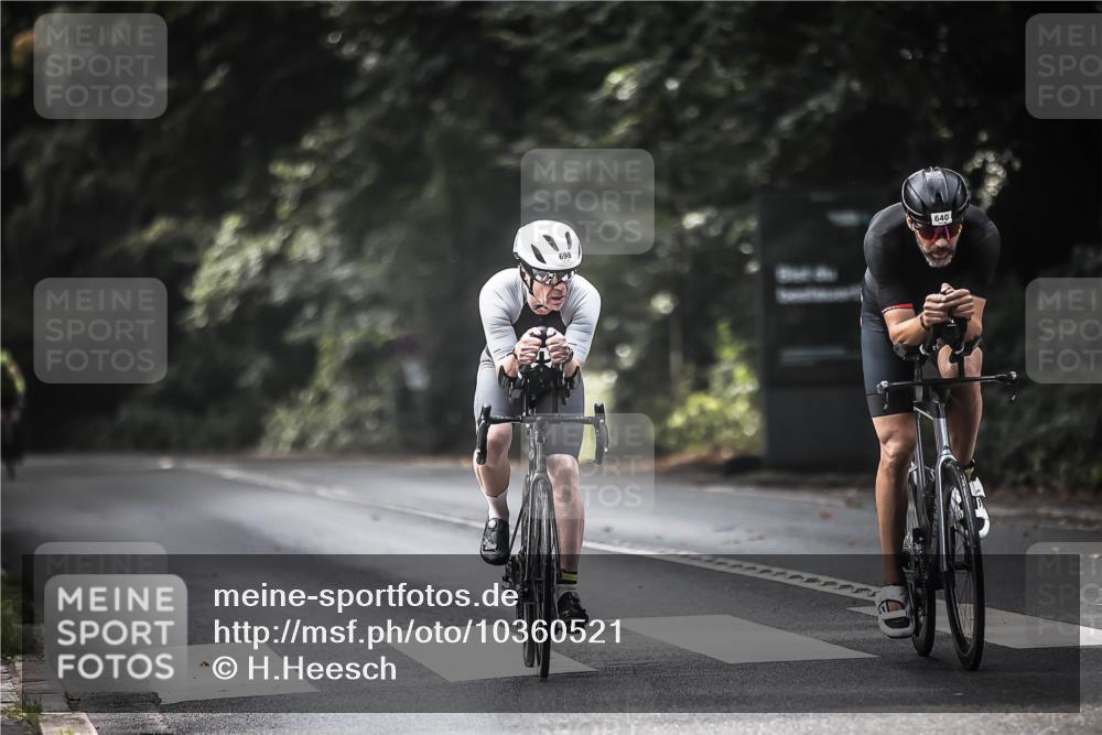 13.09.2026 - Stadtparktriathlon H.Heesch http://msf.ph/oto/10360521 13.09.2026 11:15:48 Radfahren 640, 671, 698, 774 meine-sportfotos.de