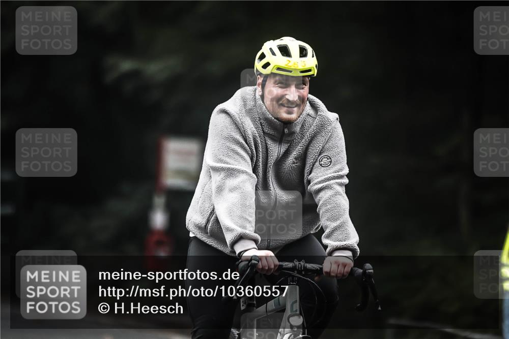 13.09.2026 - Stadtparktriathlon H.Heesch http://msf.ph/oto/10360557 13.09.2026 10:00:48 Radfahren 247 meine-sportfotos.de