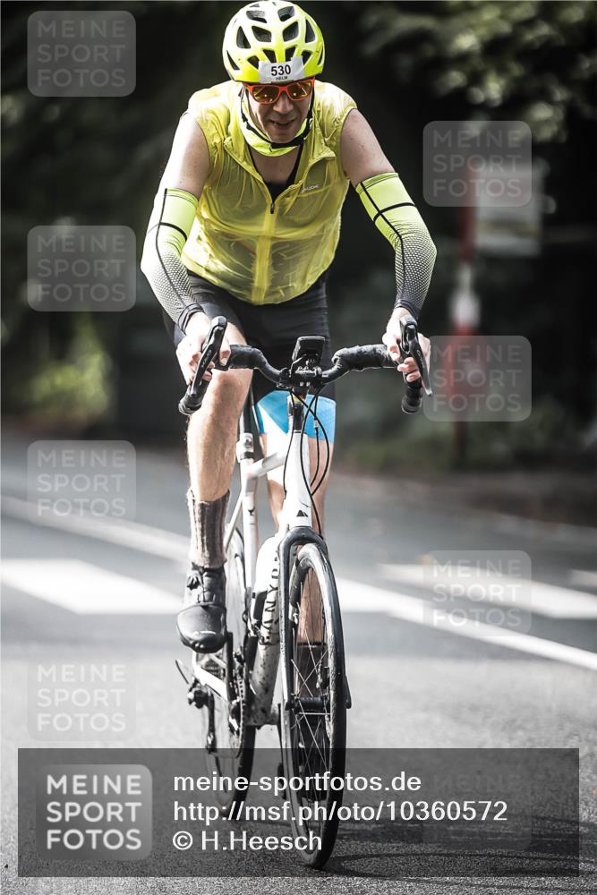 13.09.2026 - Stadtparktriathlon H.Heesch http://msf.ph/oto/10360572 13.09.2026 11:15:58 Radfahren 530 meine-sportfotos.de