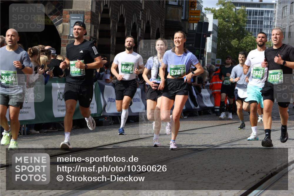 13.09.2026 - 21. swb-Marathon Bremen Strokosch-Dieckow http://msf.ph/oto/10360626 13.09.2026 13:34:09 Ziel 1656, 2405, 2727, 2872, 3201, 3389, 3522, 3761, 4490, 4554, 4658, 4874, 5063, 5156, 5513, 5563, 5587, 6151, 6508, 6623, 6808, 7126, 7354, 7431, 7633, 7652, 7832, 8025, 8512, 8641, 9068, 9128, 9342, 9344, 9390, 682, 911, 2464, 3068, 3214, 3632, 3636, 4112, 5147, 5265, 5489, 5768, 5852, 6350, 6405, 7113, 7696, 7746, 8870, 9094, 9100, 9402, 9453, 9802, 9905, 10058 meine-sportfotos.de