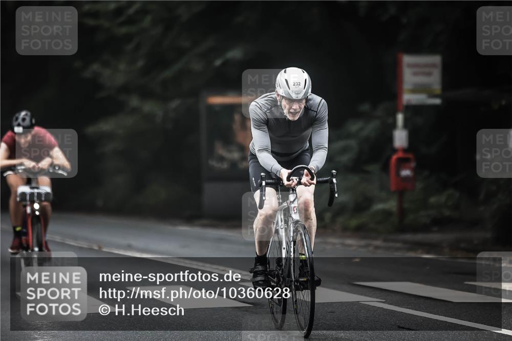 13.09.2026 - Stadtparktriathlon H.Heesch http://msf.ph/oto/10360628 13.09.2026 10:01:06 Radfahren 224, 228, 232, 236, 241, 244 meine-sportfotos.de
