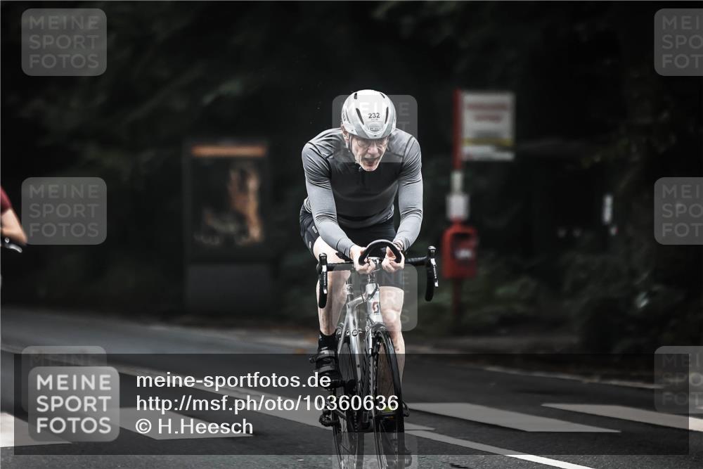 13.09.2026 - Stadtparktriathlon H.Heesch http://msf.ph/oto/10360636 13.09.2026 10:01:06 Radfahren 224, 228, 232, 236, 241, 244 meine-sportfotos.de