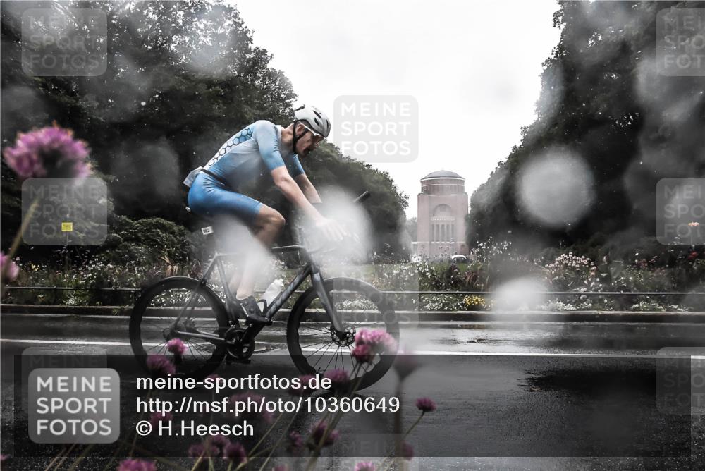 13.09.2026 - Stadtparktriathlon H.Heesch http://msf.ph/oto/10360649 13.09.2026 12:11:28 Radfahren 880, 959, 962 meine-sportfotos.de