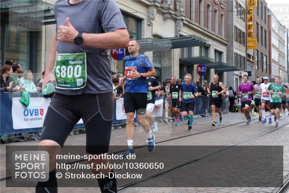 13.09.2026 - 21. swb-Marathon Bremen Strokosch-Dieckow http://msf.ph/oto/10360650 13.09.2026 13:35:52 Ziel 563, 1072, 1867, 2339, 2931, 2949, 3026, 3224, 3291, 3454, 3489, 3591, 4016, 4643, 4989, 5259, 5276, 5800, 5816, 6642, 6778, 6874, 6982, 7043, 7256, 7379, 7804, 7865, 8227, 8275, 8488, 8511, 8731, 8941, 9026, 9076, 9226, 9243, 9497, 9564, 13038, 13179, 13238, 156, 318, 532, 607, 2565, 3056, 3087, 3226, 3454, 3485, 3704, 3780, 3857, 4048, 4326, 5026, 5071, 5157, 5308, 5381, 5467, 5468, 5584, 5586, 5661, 5816, 6159, 6465, 6466, 6644, 7036 meine-sportfotos.de