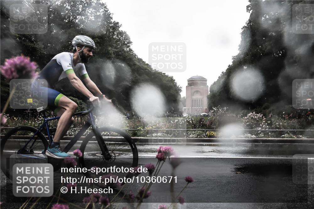 13.09.2026 - Stadtparktriathlon H.Heesch http://msf.ph/oto/10360671 13.09.2026 12:11:45 Radfahren 849 meine-sportfotos.de
