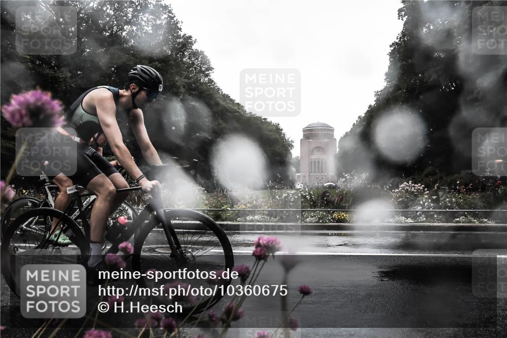 13.09.2026 - Stadtparktriathlon H.Heesch http://msf.ph/oto/10360675 13.09.2026 12:11:51 Radfahren 972, 1056 meine-sportfotos.de