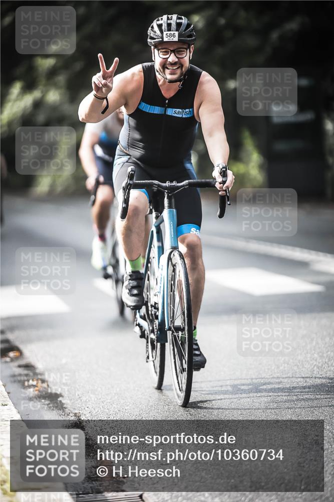 13.09.2026 - Stadtparktriathlon H.Heesch http://msf.ph/oto/10360734 13.09.2026 11:16:13 Radfahren 583, 586, 601, 639 meine-sportfotos.de