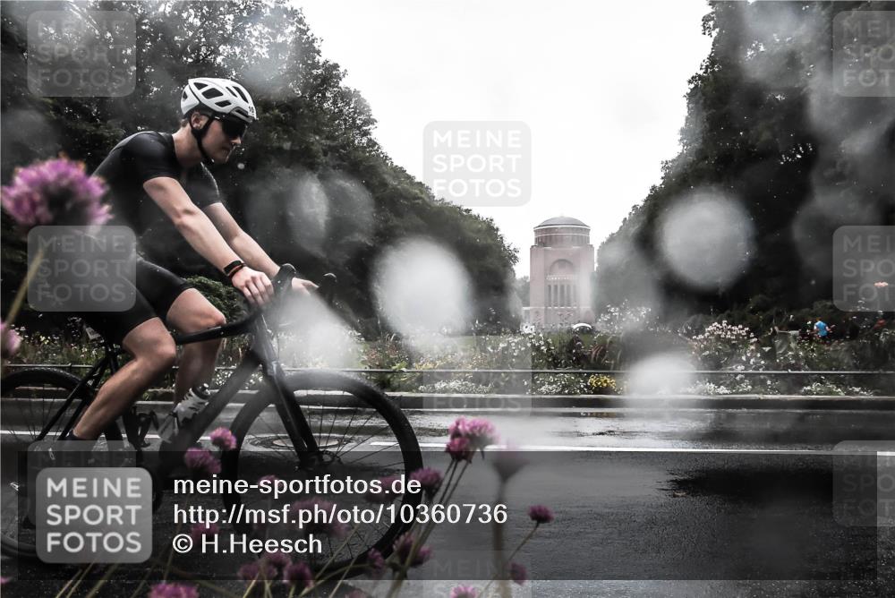 13.09.2026 - Stadtparktriathlon H.Heesch http://msf.ph/oto/10360736 13.09.2026 12:12:12 Radfahren 893, 1004 meine-sportfotos.de