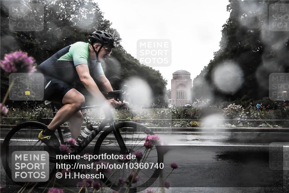 13.09.2026 - Stadtparktriathlon H.Heesch http://msf.ph/oto/10360740 13.09.2026 12:12:13 Radfahren 893, 1004 meine-sportfotos.de
