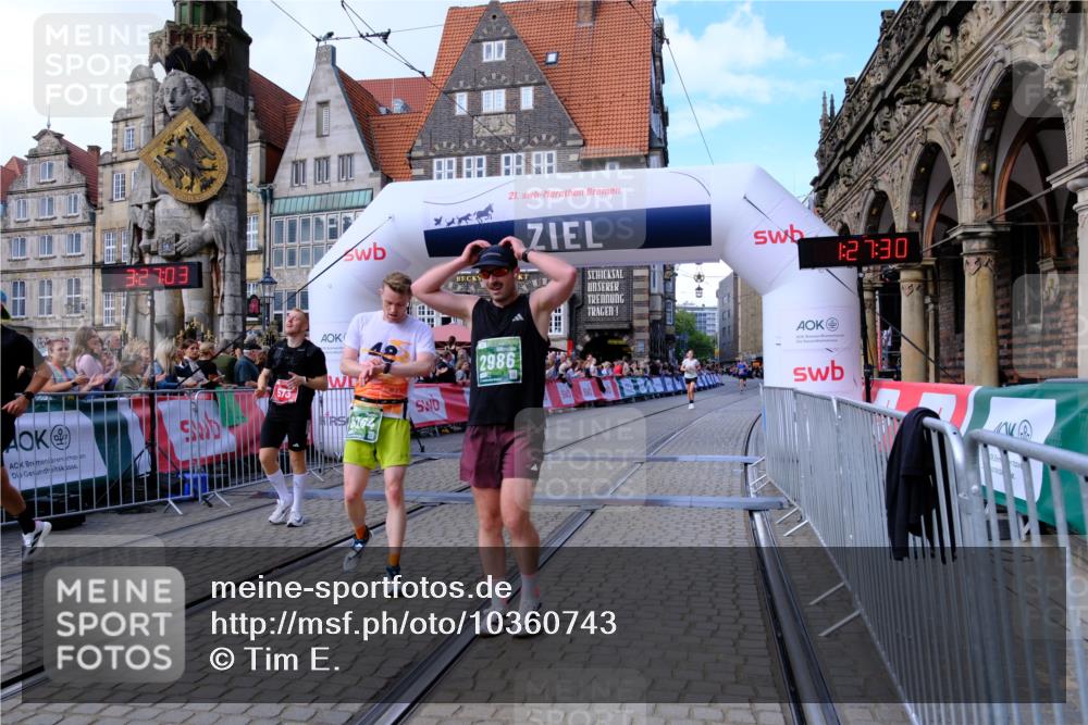 13.09.2026 - 21. swb-Marathon Bremen Tim E. http://msf.ph/oto/10360743 13.09.2026 12:57:52 Ziel 919, 1875, 2986, 4795, 6264 meine-sportfotos.de