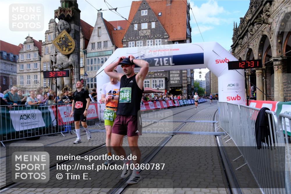 13.09.2026 - 21. swb-Marathon Bremen Tim E. http://msf.ph/oto/10360787 13.09.2026 12:57:53 Ziel 919, 1875, 2986, 4795, 6264 meine-sportfotos.de