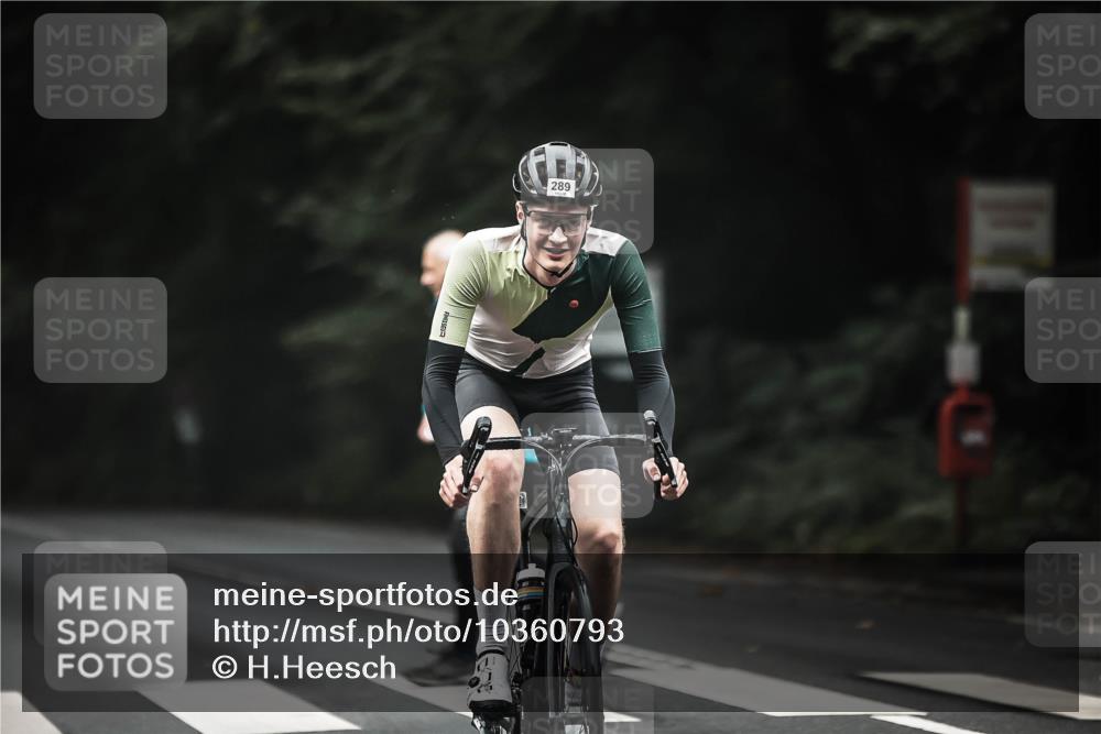 13.09.2026 - Stadtparktriathlon H.Heesch http://msf.ph/oto/10360793 13.09.2026 10:01:25 Radfahren 289 meine-sportfotos.de