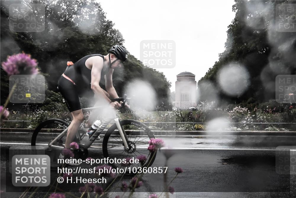 13.09.2026 - Stadtparktriathlon H.Heesch http://msf.ph/oto/10360857 13.09.2026 12:13:10 Radfahren 858, 955, 1015, 1024 meine-sportfotos.de