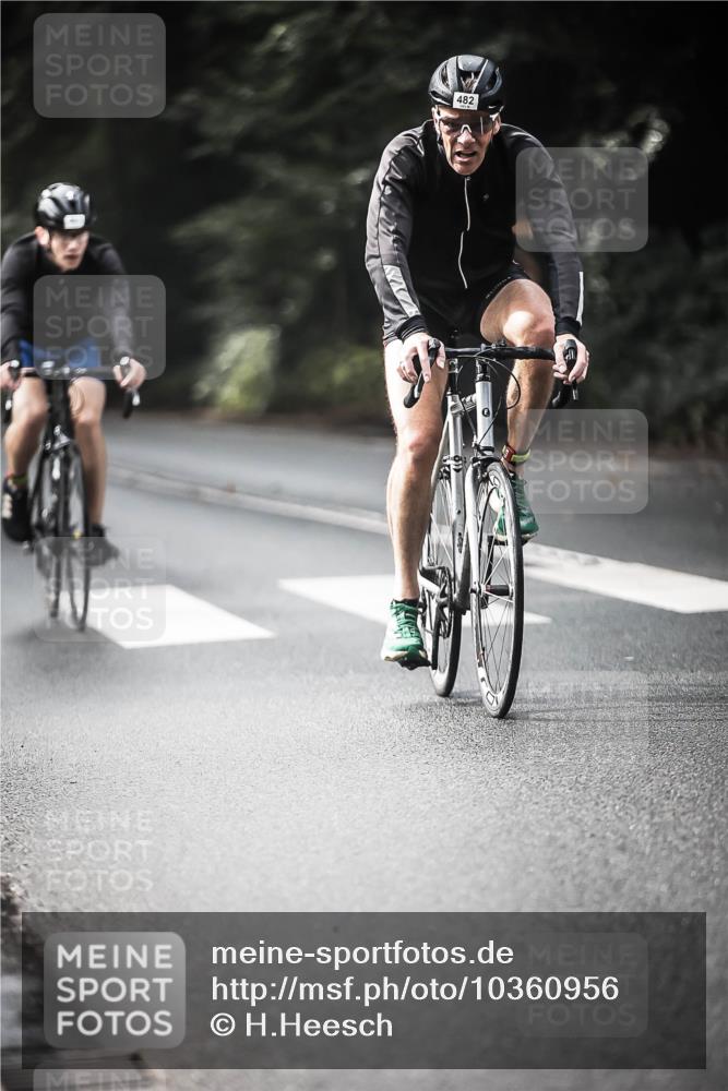 13.09.2026 - Stadtparktriathlon H.Heesch http://msf.ph/oto/10360956 13.09.2026 11:16:31 Radfahren 481, 482, 579, 663, 676, 691, 790 meine-sportfotos.de
