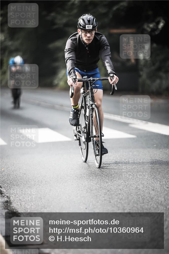 13.09.2026 - Stadtparktriathlon H.Heesch http://msf.ph/oto/10360964 13.09.2026 11:16:32 Radfahren 481, 482, 663, 676, 691, 790 meine-sportfotos.de