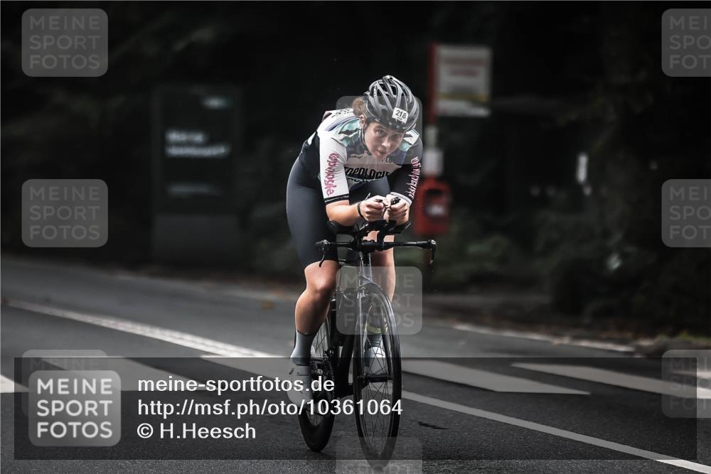 13.09.2026 - Stadtparktriathlon H.Heesch http://msf.ph/oto/10361064 13.09.2026 10:01:57 Radfahren 218, 243, 251, 261, 275, 286, 308, 317, 323 meine-sportfotos.de