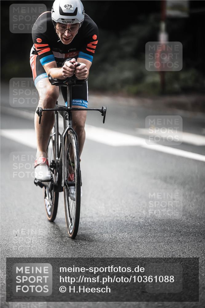 13.09.2026 - Stadtparktriathlon H.Heesch http://msf.ph/oto/10361088 13.09.2026 11:16:51 Radfahren 679, 684, 735 meine-sportfotos.de