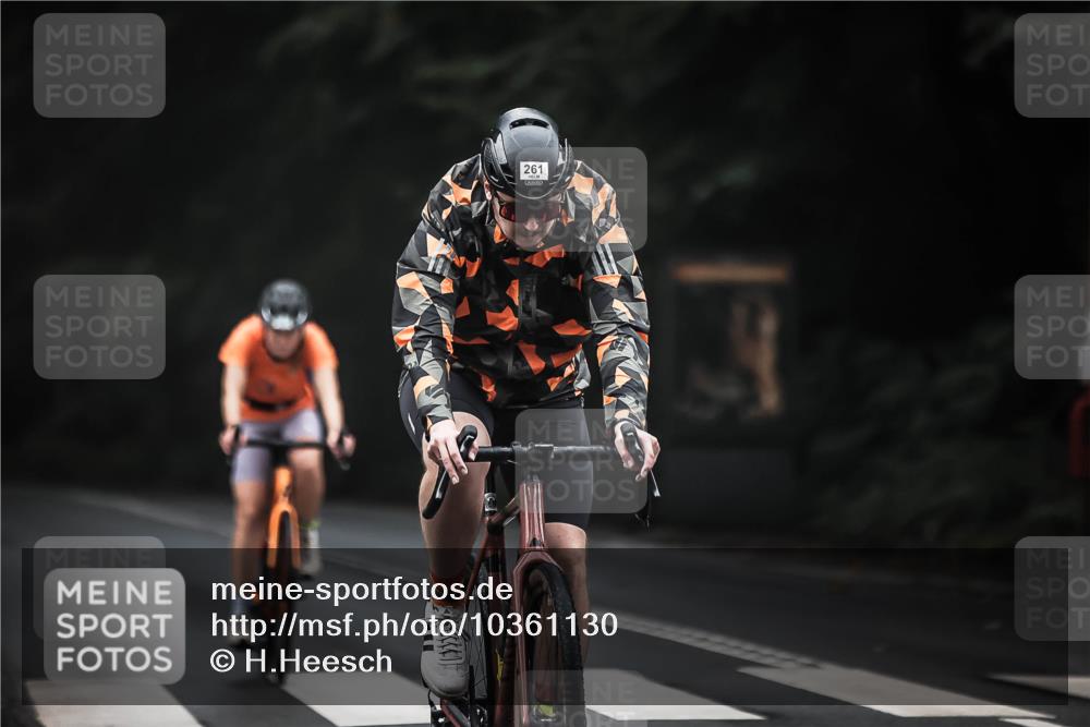 13.09.2026 - Stadtparktriathlon H.Heesch http://msf.ph/oto/10361130 13.09.2026 10:02:04 Radfahren 243, 257, 261, 286, 317 meine-sportfotos.de